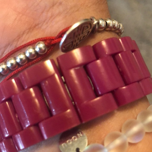 Hot pink armitron NOW watch - Picture 2 of 4
